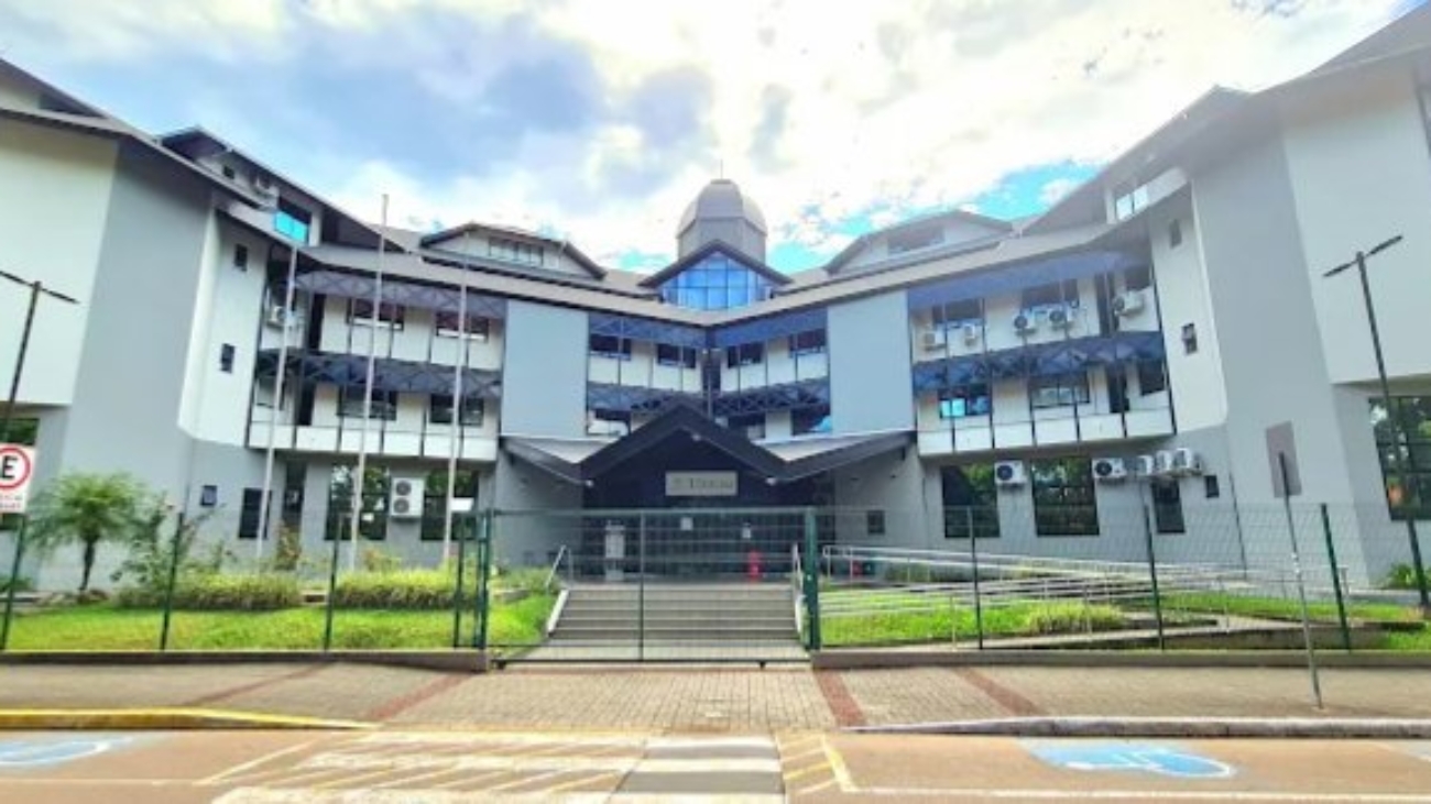 DECISÃO AUTORIZA BLOQUEIO DE CNH E PENHORA DE COTAS PARA GARANTIR CUMPRIMENTO DE SENTENÇA